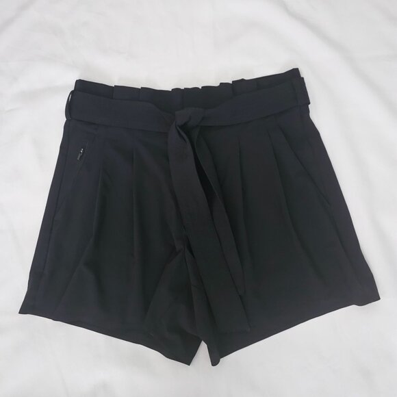 Athleta Sky Line Short II Black Paperbag Tie Waist Shorts Women's Size 6 - Picture 4 of 16
